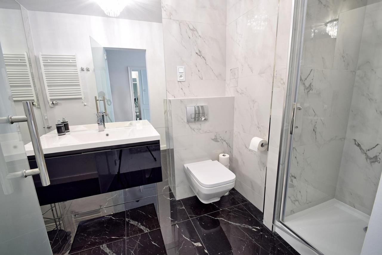 Crystal Apartament 80M Od Plazy, Przy Latarni Morskiej 科沃布热格 外观 照片